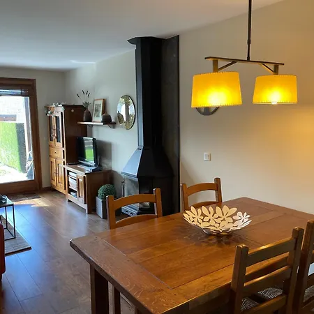 Apartamento Renovado Con Jardin Privado, Parking ,Wifi Y Piscina Osseja Exterior photo