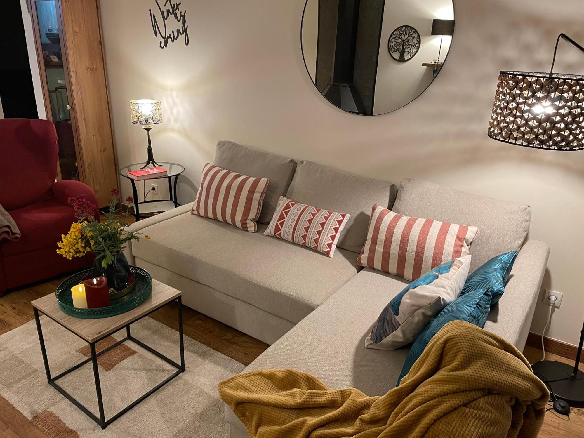 Renovado Con Jardin Privado, Parking ,wifi Y Piscina Osséja